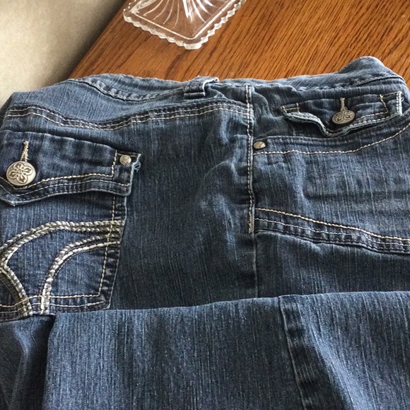 Fantasy Boot Cut Jeans - Picture 9 of 10